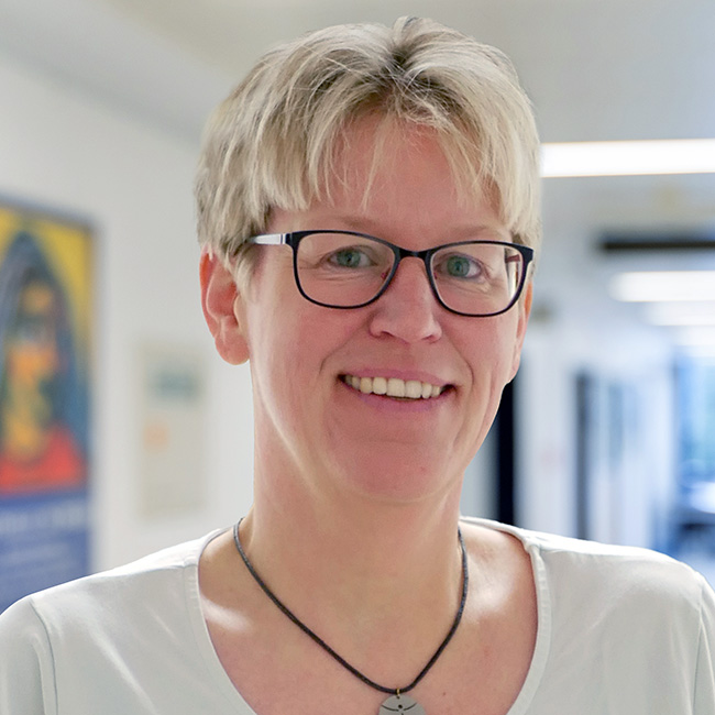 Antje Mennenga